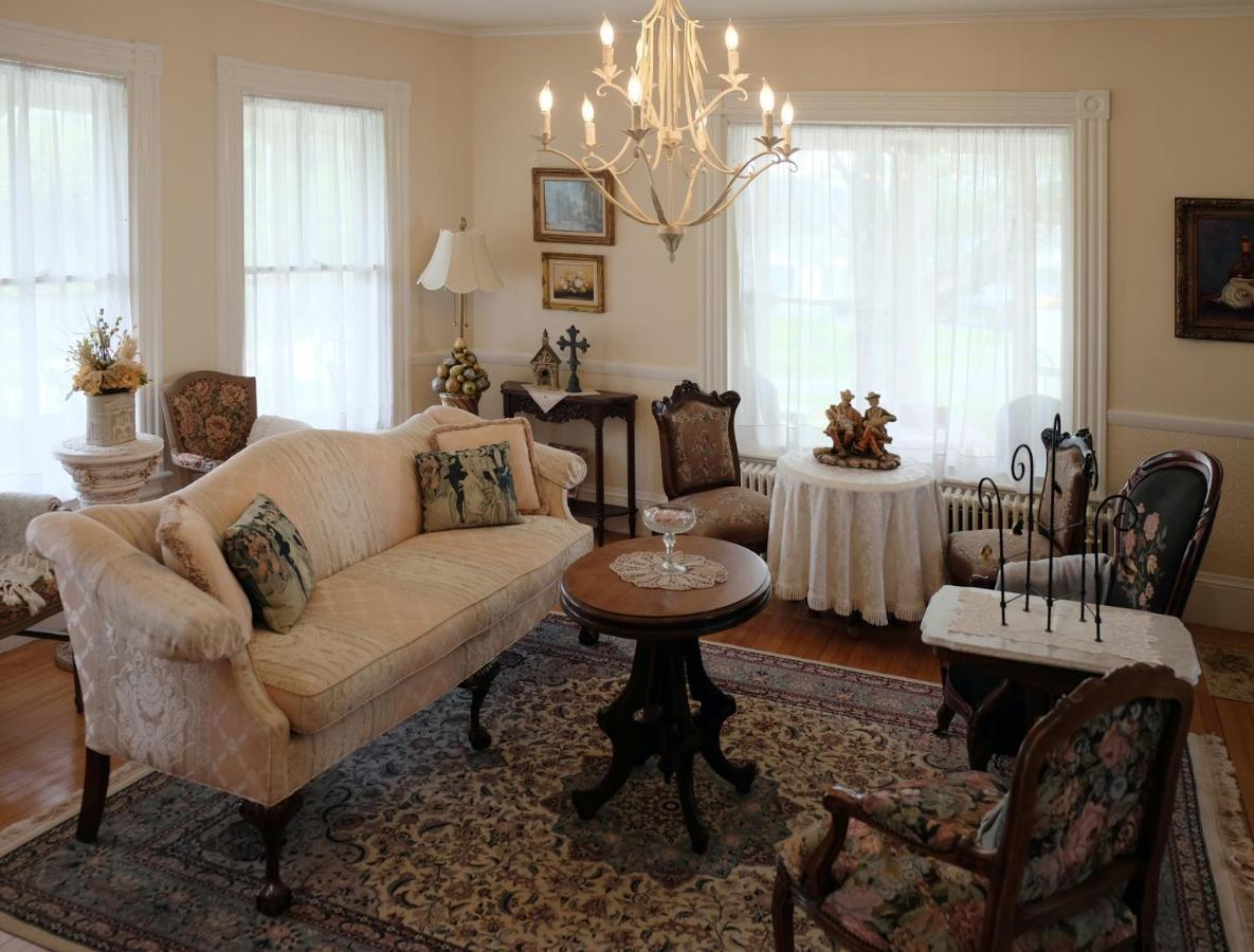 Guilford Bed And Breakfast Extérieur photo